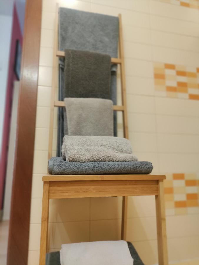 Apartamento Turistico Dct. Creus Guadalajara Exteriör bild