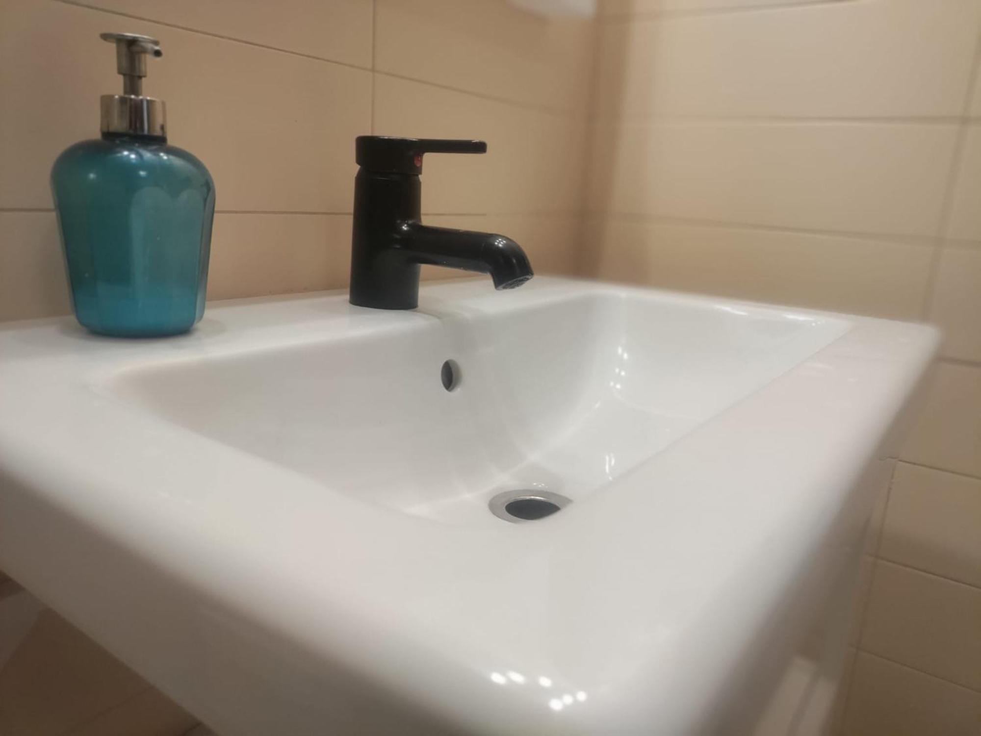 Apartamento Turistico Dct. Creus Guadalajara Exteriör bild